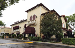 Maggiano's Little Italy